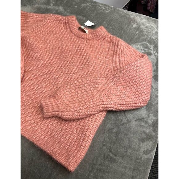 NWT ANN TAYLOR LOFT Pullover Fuzzy Ribbed Sweater Pink 2XS - Picture 2 of 11